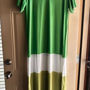 SHEIN Green and White Maxi Dress NWOT